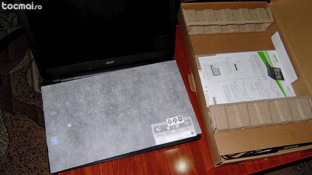 Laptop Acer E 15 perfecta stare