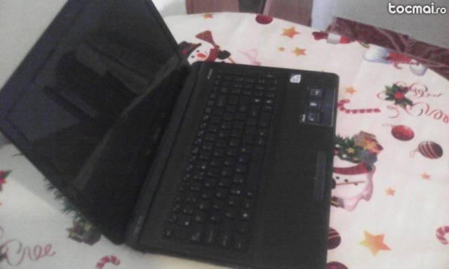 laptop ASUS aproape nou