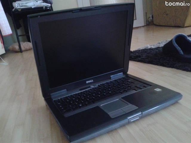 Laptop DELL Latitude D520