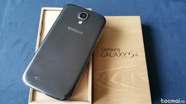Samsung Galaxy S4 ! Pachet complet !
