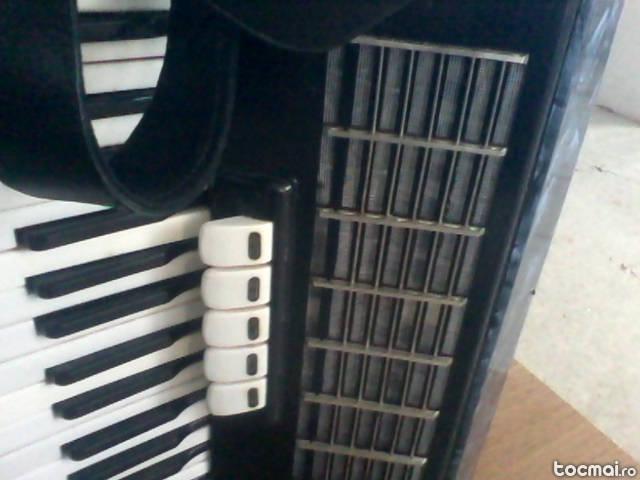 acordeon 96 basi