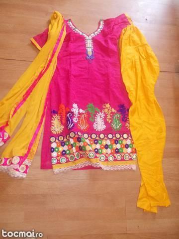 Costum indian pakistanez - salwar kameez