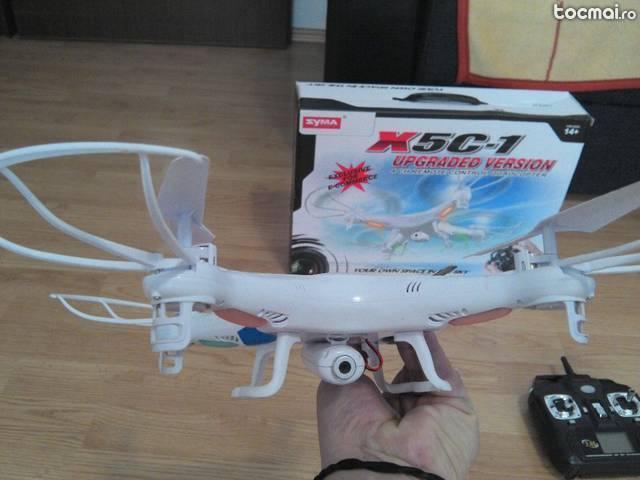 Drona syma x5c- 1 upgraded version + accesorii