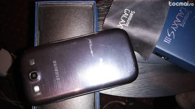 Galaxy S3 - 32 GB + incarcator wireless cadou