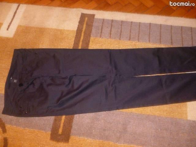 Pantaloni H&M