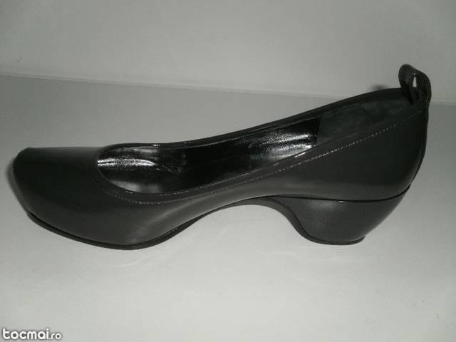 Pantofi Marc by Marc Jacobs