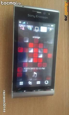 Schimb Sony Ericsson Satio U1I 12. 1 megapixeli wi- fi , gps