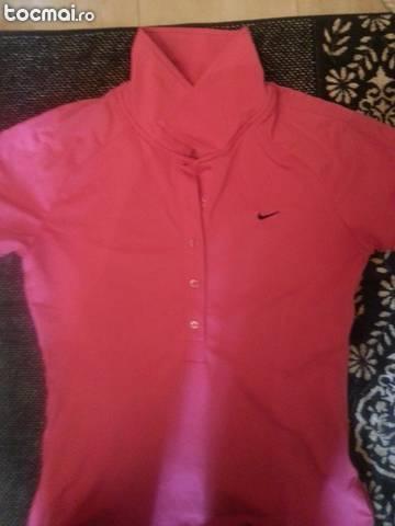 Tricou dama Nike roz
