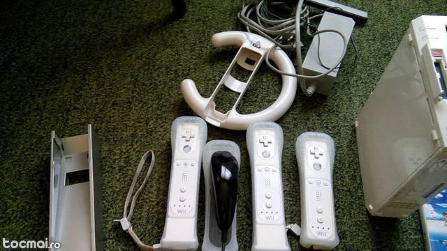 Consola Nintendo Wii aproape noua + jocuri