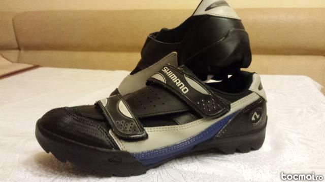Pantofi (Papuci, Ciclism )Shimano MTB cu placute SPD incluse