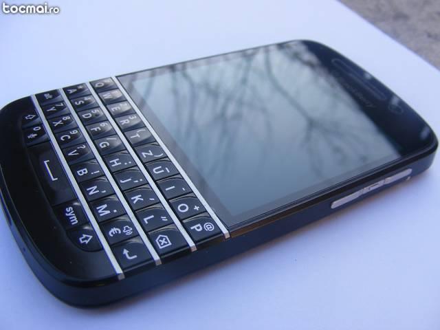 Blackberry q10 impecabil
