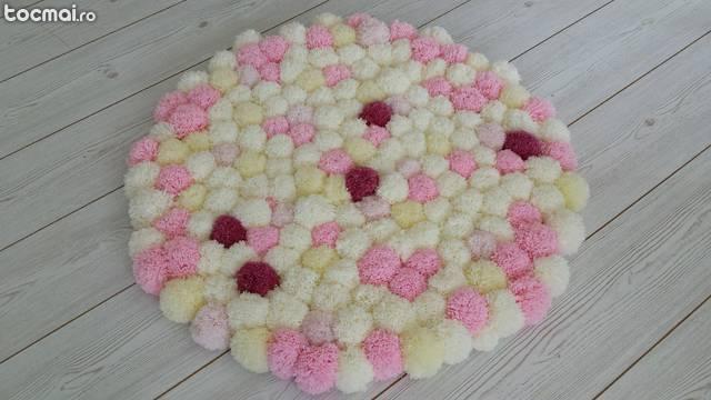 Covor PomPom Handmade