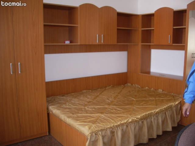 Mobila dormitor pentru tineret