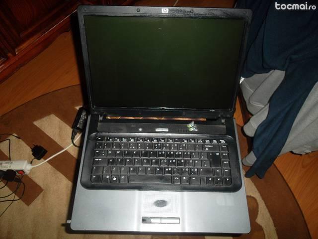 Laptop Hp 530 ( pentru piese )