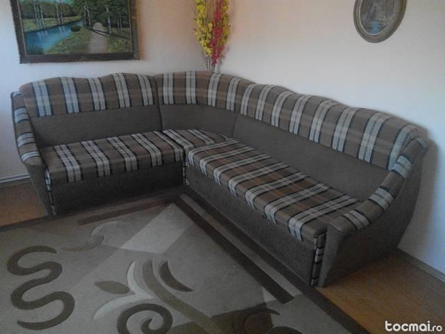 Canapea coltar sufragerie