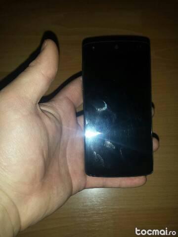 Nexus 5 cu garantie