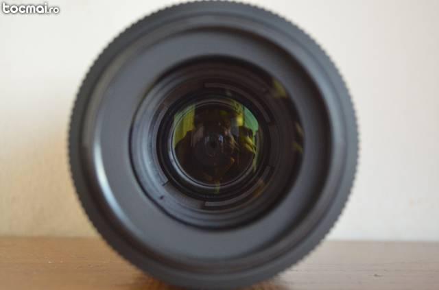 Nikon AF- S DX Zoom- Nikkor 55- 200mm f/ 4- 5. 6G ED VR