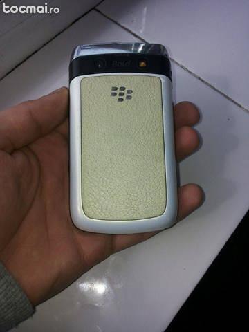 schimb blackberry bold 9700 (alb)
