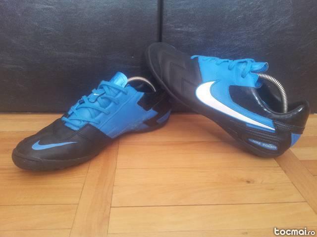 Adidasi de fotbal pt teren sintetic NIKE 5 Zoom T- 5 CT nr. 44