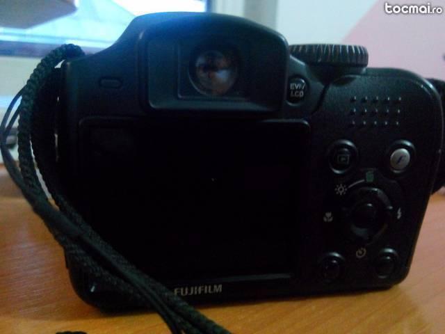 Aparat foto Fujifilm S5700 Finepix