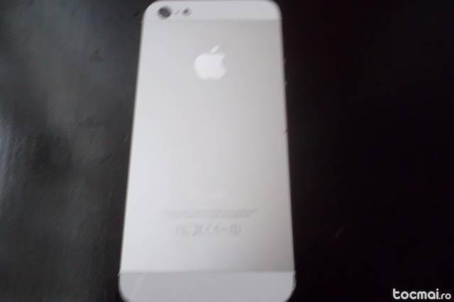 Apple iphone 5 alb de 16gb, neverlocked, impecabil