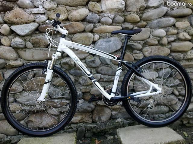 Bicicleta specialized hardrock model deosebit
