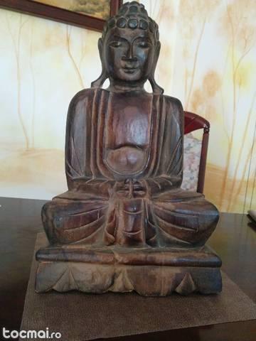 Statueta budha sculptata in lemn