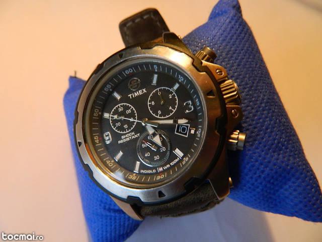 Ceas barbatesc TIMEX 100M , Chrono , Indiglo Shock Resistant