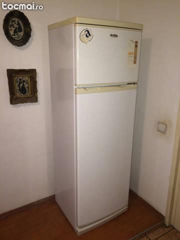Combina frigorifica ( frigider )