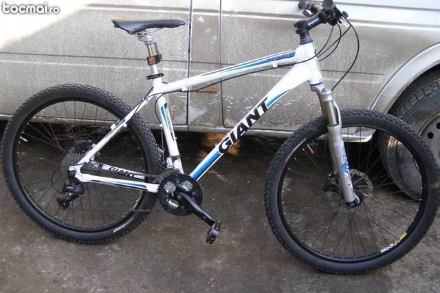 Giant Revel cadru aluminiu 18''