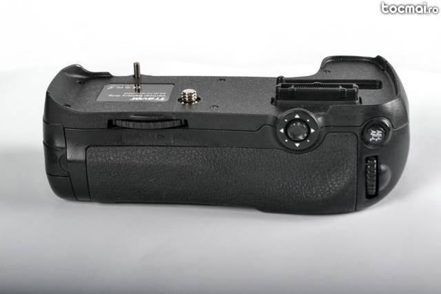 Grip Travor BG- 2K pentru Nikon D600