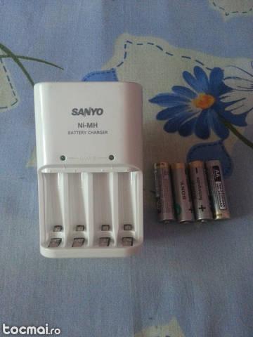 Incarcator baterii Sanyo + set 4 baterii Sony