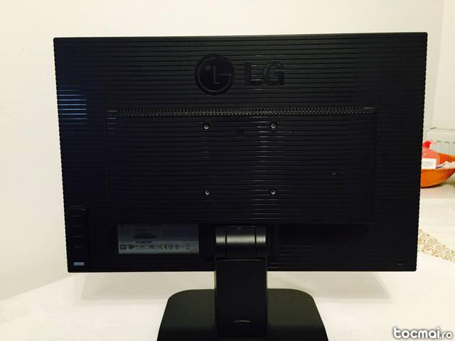 Monitor LG 19 inch wide