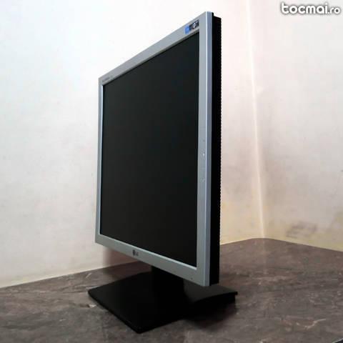 Monitor LG L1919S - LCD TFT monitor - 19