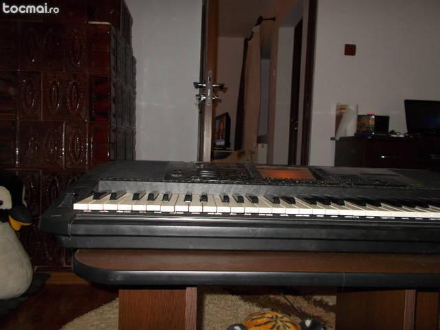 Orga Yamaha PSR 530