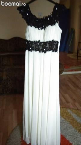 rochie lunga eleganta