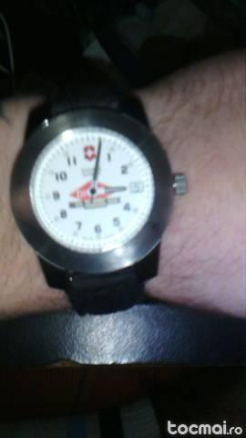 Victorinox swiss army