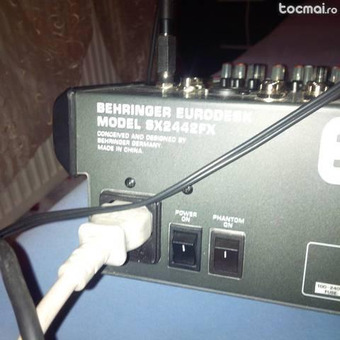 Mixer Behringer Eurodesk SX2442FX