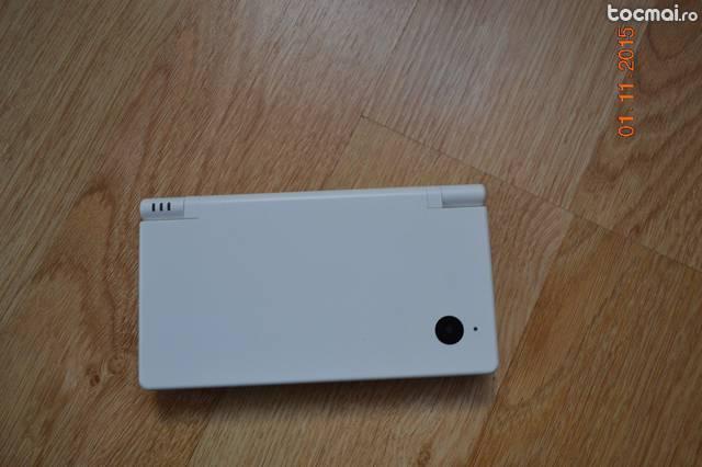 nintendo dsi white