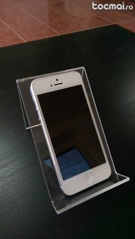 Iphone 5 16gb white nota 9, 7/ 10 neverlocked full accesorizat