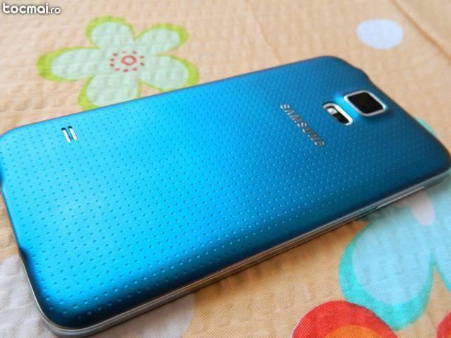 Samsung galaxy s5 albastru, impecabil, in garantie!