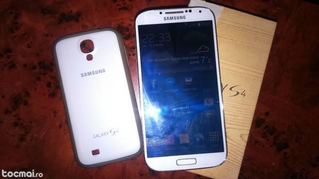 Samsung I9505 Galaxy S4 alb, 4G, impecabil, la cutie