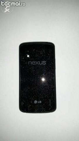 Schimb Lg Nexus 4 ! Astept oferte.