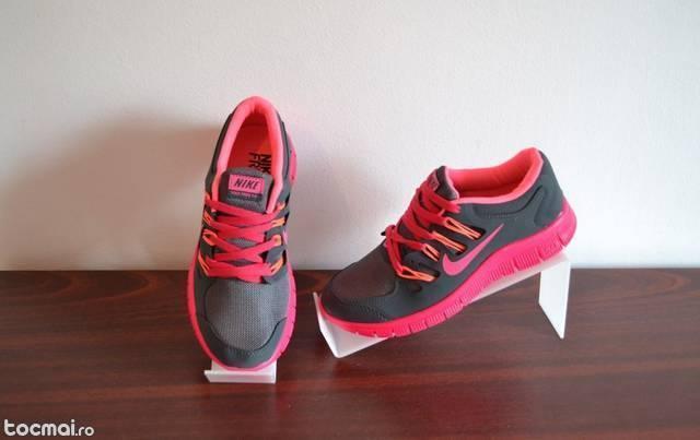 Adidasi Nike Free Run 5. 0 Running