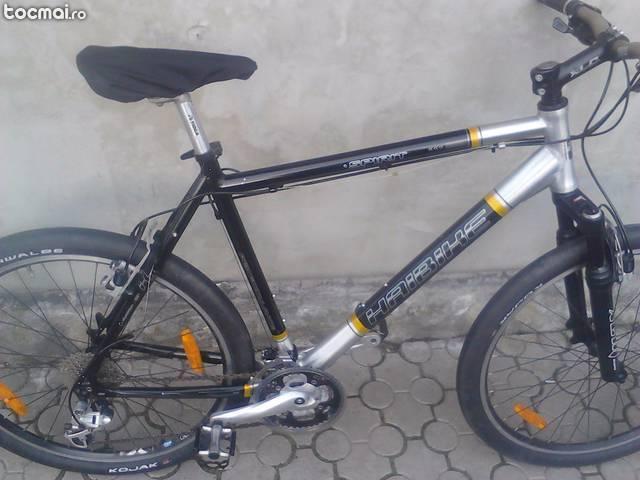 bicicleta, cadru aluminiu 22 inch, frane v- brake hidraulice