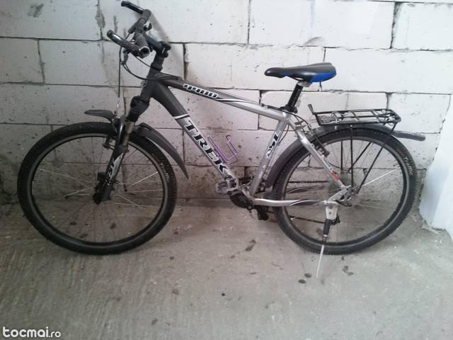 Bicicleta TREK 4400