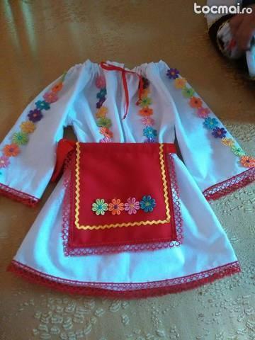Costume nationale pentru copii