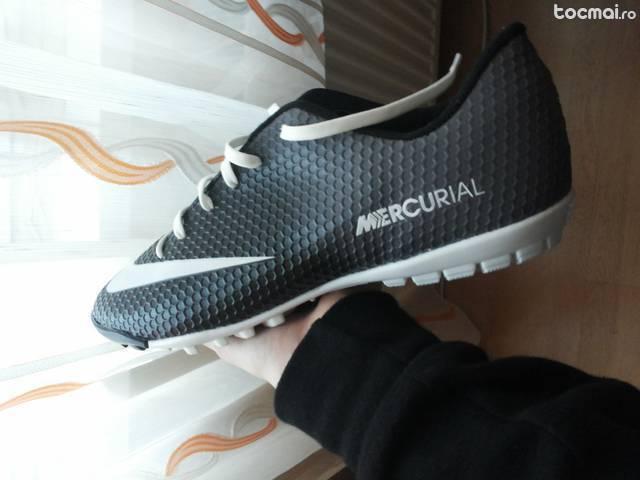 Ghete sala/ sintetic/ asfalt Nike Mercurial