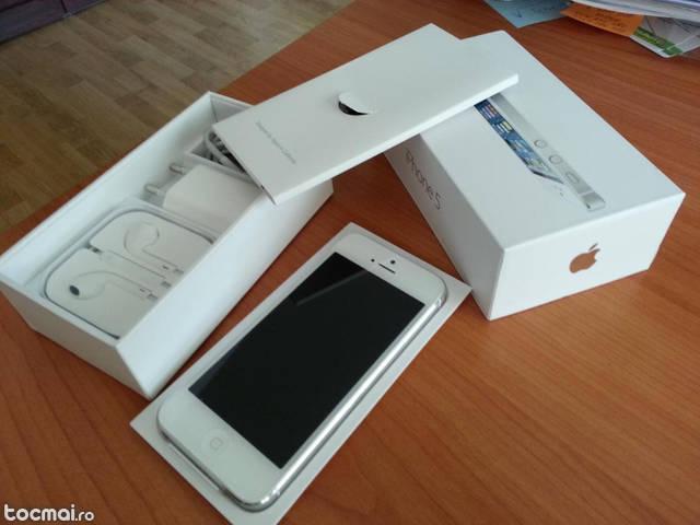 Iphone 5 alb- 16gb Neverlocked- aproape nou