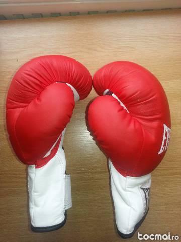 Manusi de box Everlast din piele